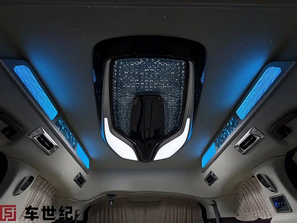 Toyota Sienna — фото 9