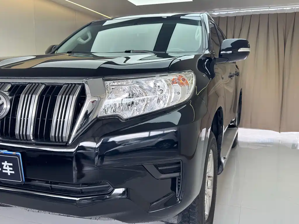 Toyota Prado (Import) — фото 4