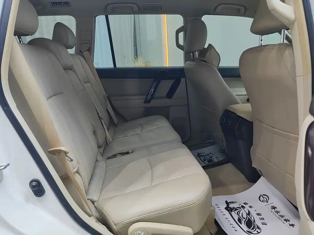 Toyota Prado (Import) — фото 11