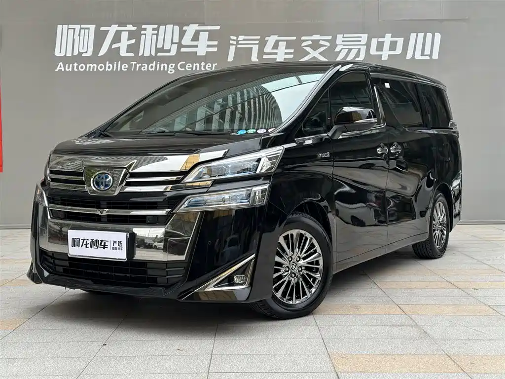 Toyota Vellfire — фото 2