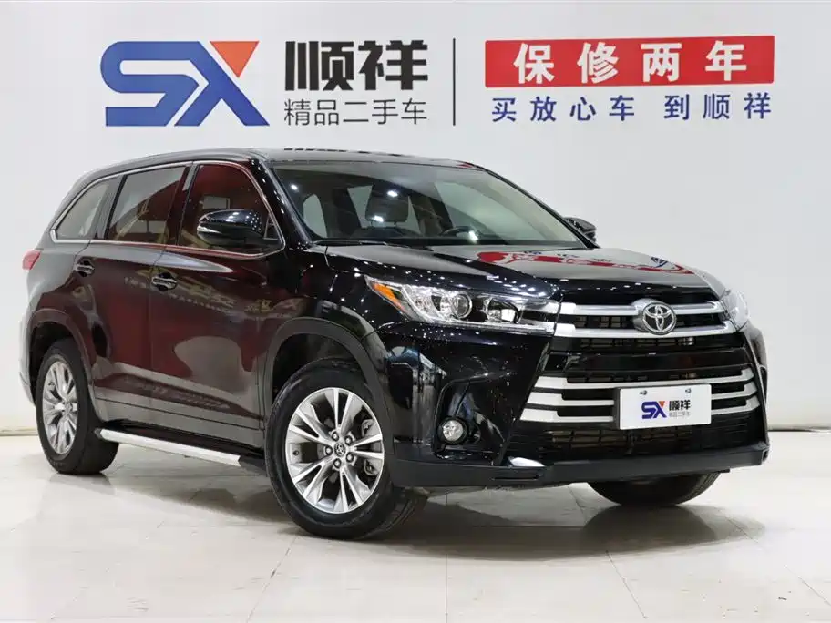 Toyota Highlander — фото 3