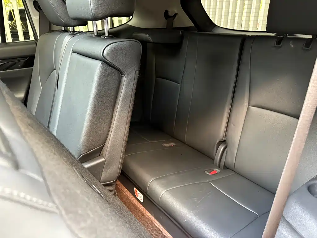 Toyota Highlander — фото 14