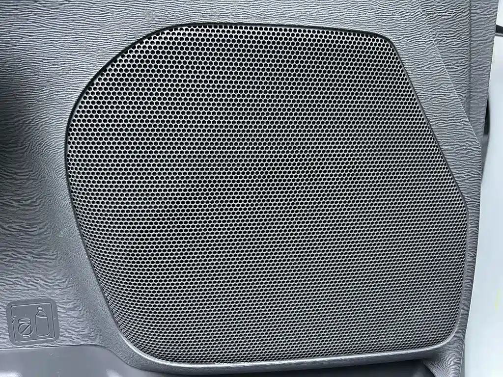 Toyota Sienna — фото 10