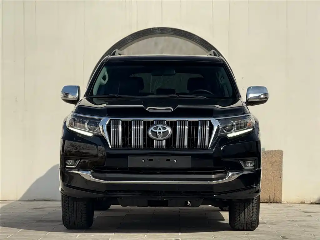 Toyota Prado (Import) — фото 2