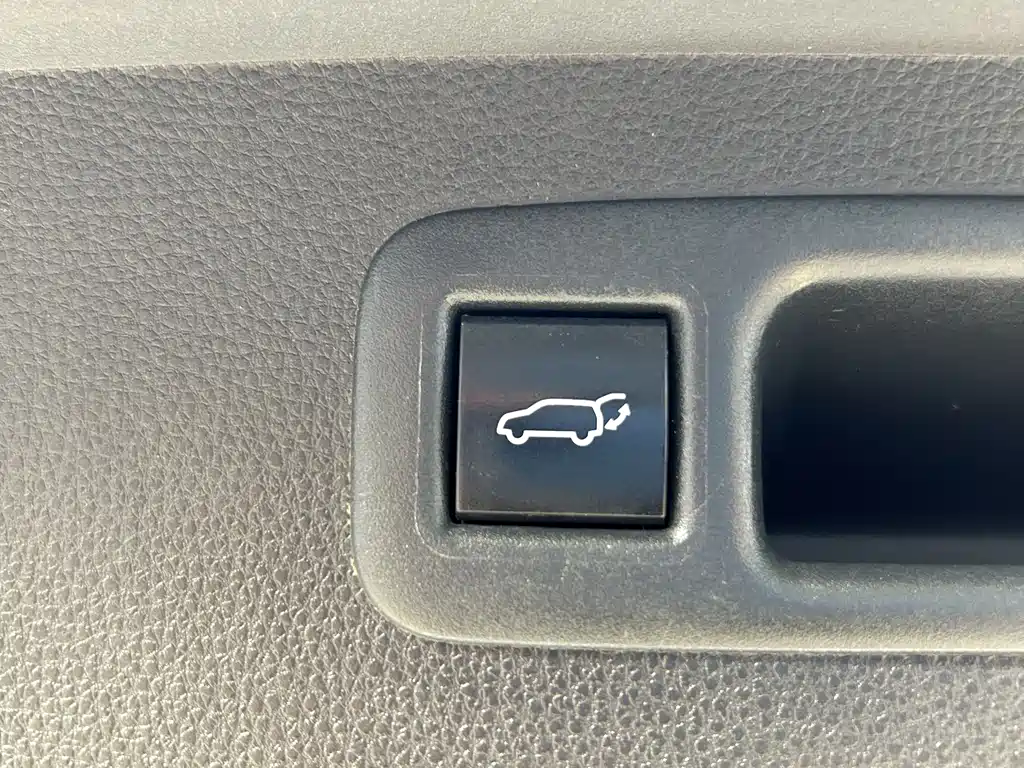 Toyota Highlander — фото 15