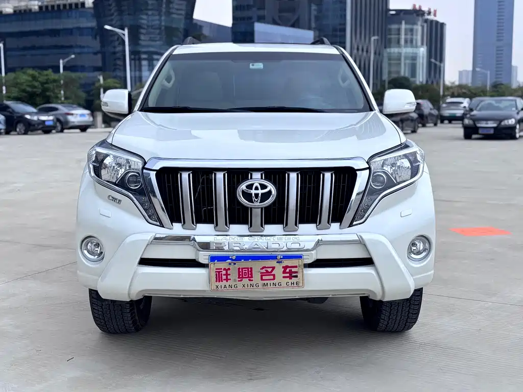 Toyota Prado (Import) — фото 2