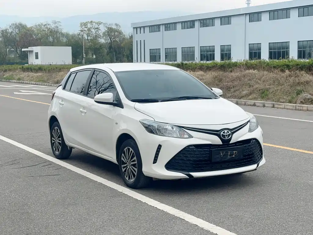 Toyota Vios FS — фото 3