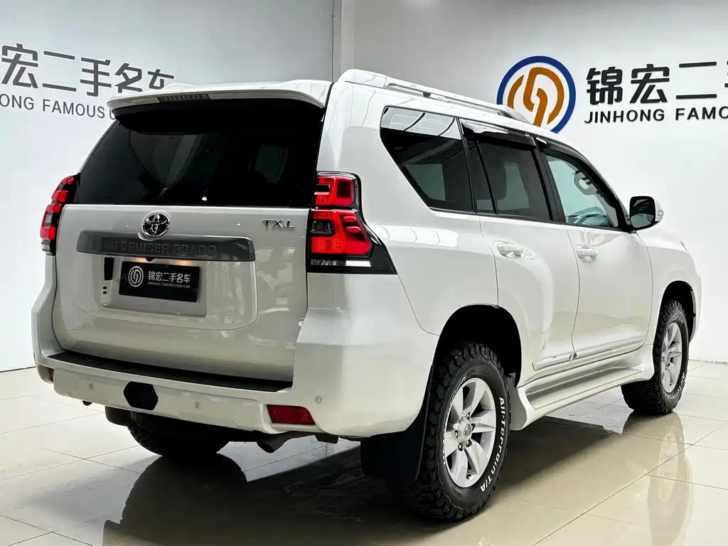 Toyota Prado (Import) — фото 25