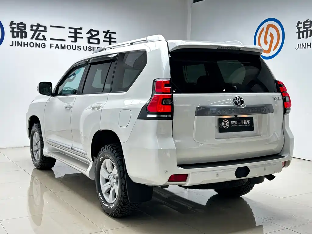 Toyota Prado (Import) — фото 27