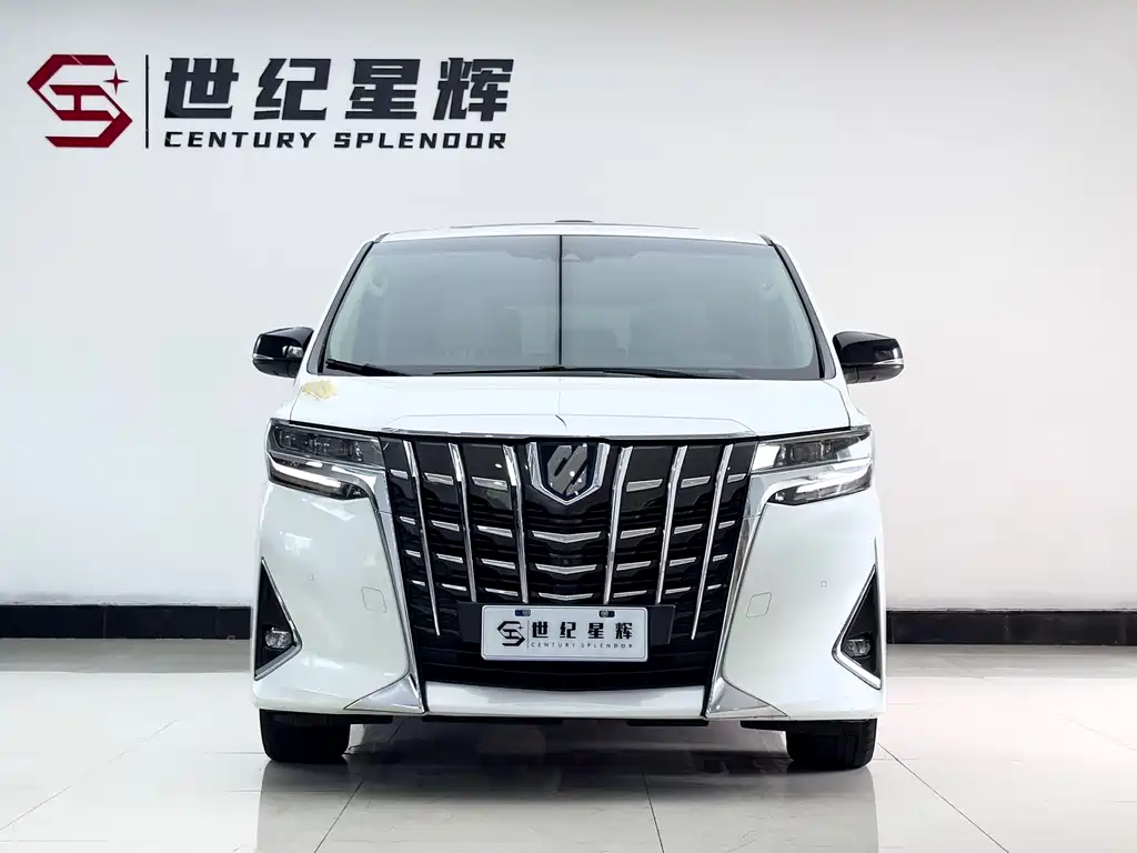 Toyota Alphard — фото 3