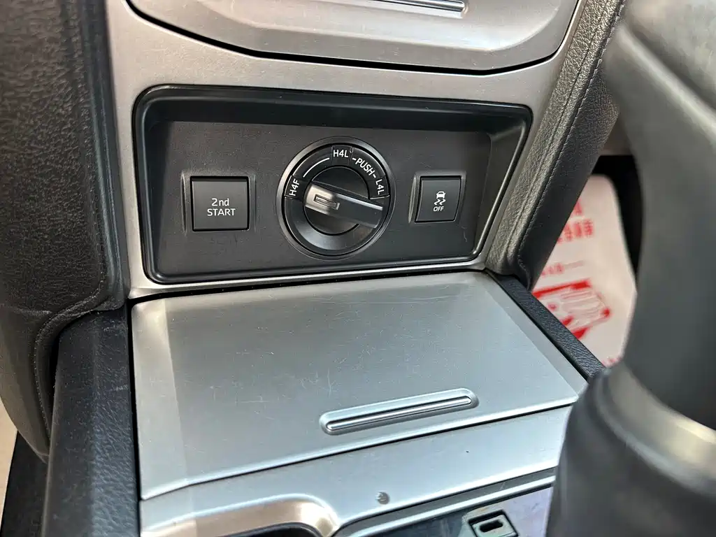 Toyota Prado (Import) — фото 11