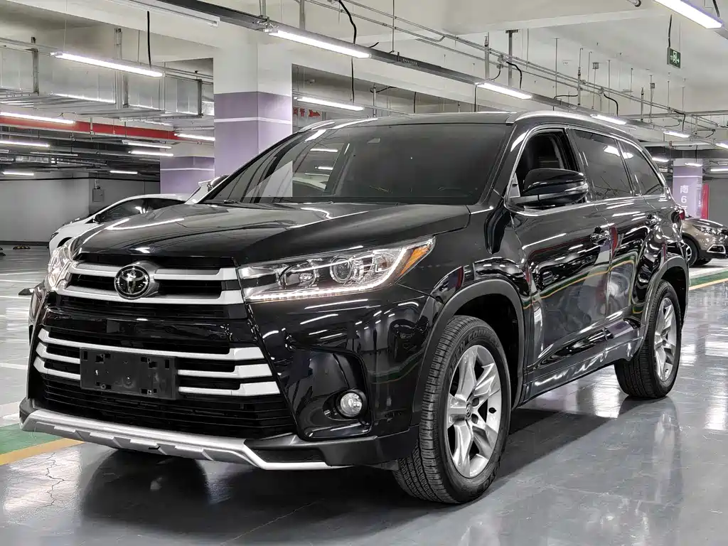 Toyota Highlander — фото 4