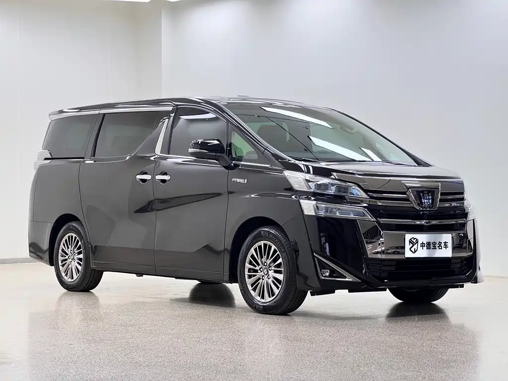 Toyota Vellfire — фото 3