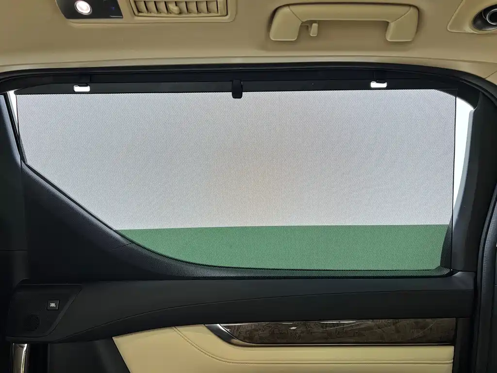 Toyota Vellfire — фото 23