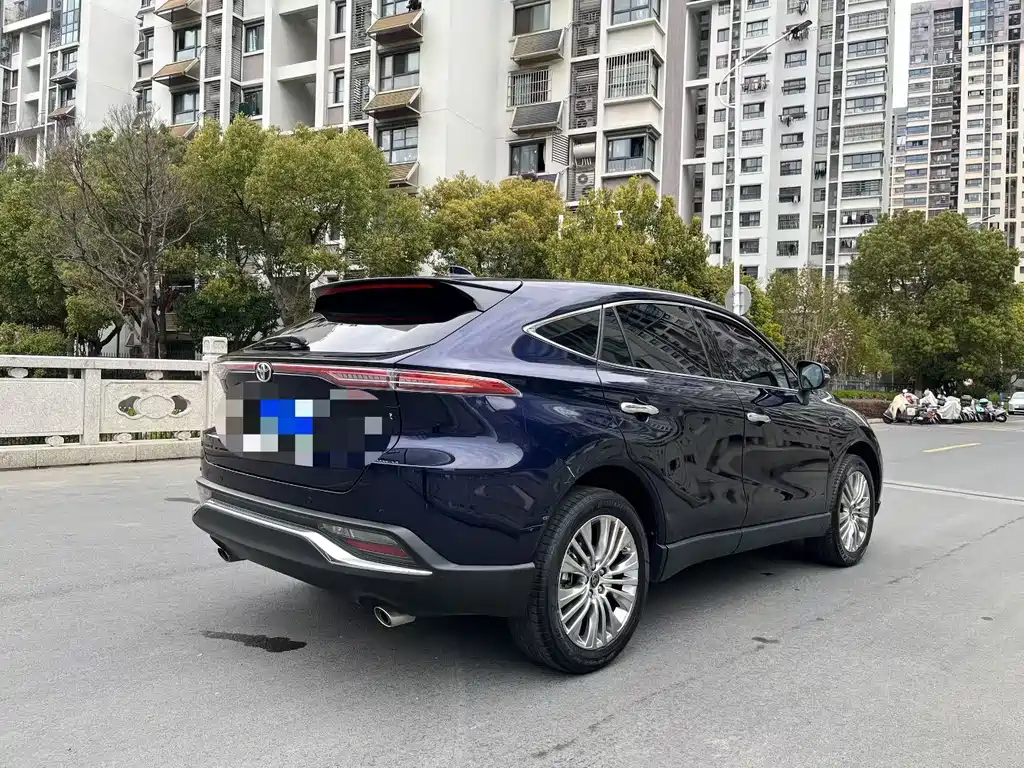 Toyota Harrier — фото 5