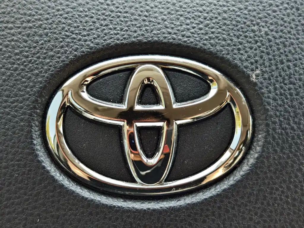 Toyota Wildlander — фото 29