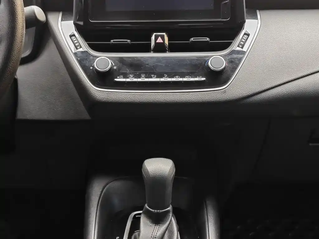 Toyota Levin — фото 18