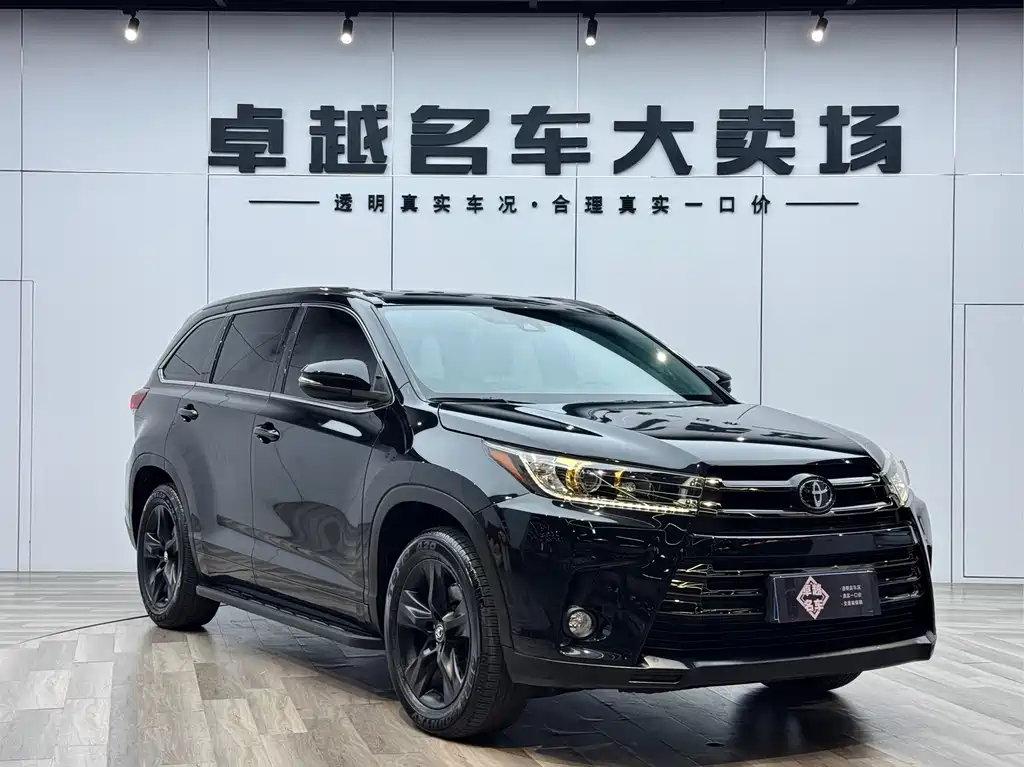 Toyota Highlander — фото 3