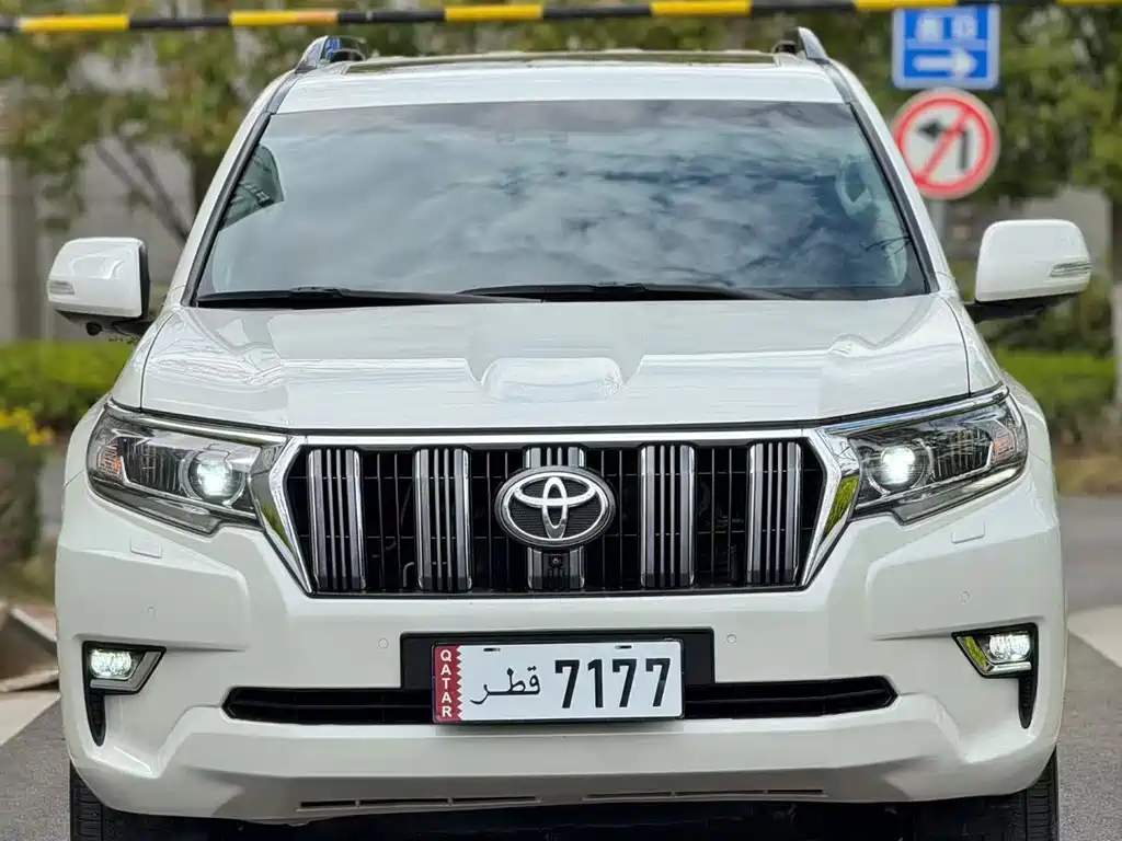 Toyota Prado (Import) — фото 2