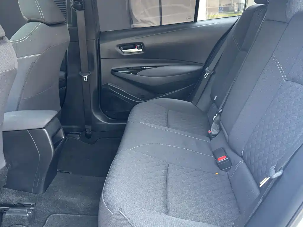Toyota Allion — фото 11