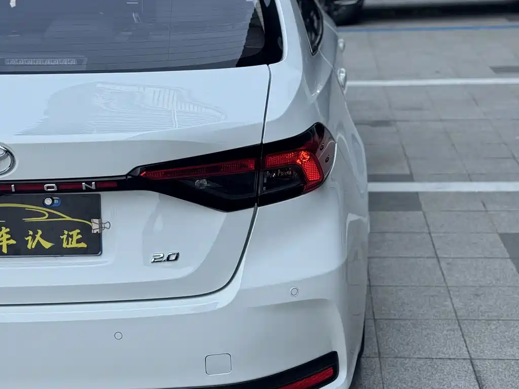 Toyota Allion — фото 19