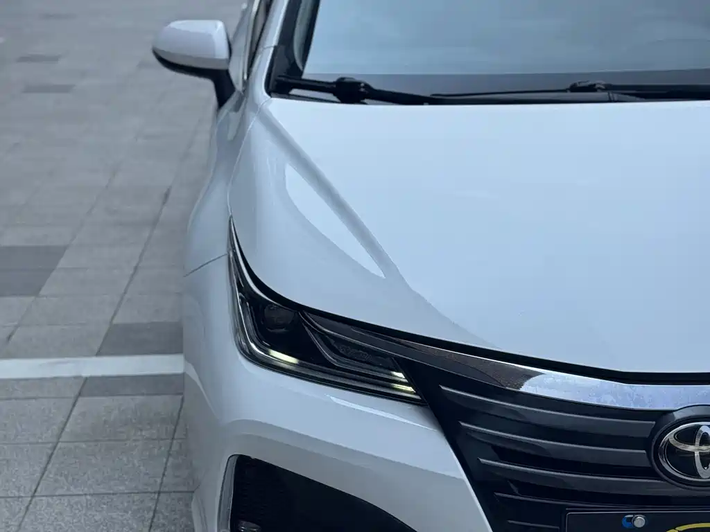 Toyota Allion — фото 10