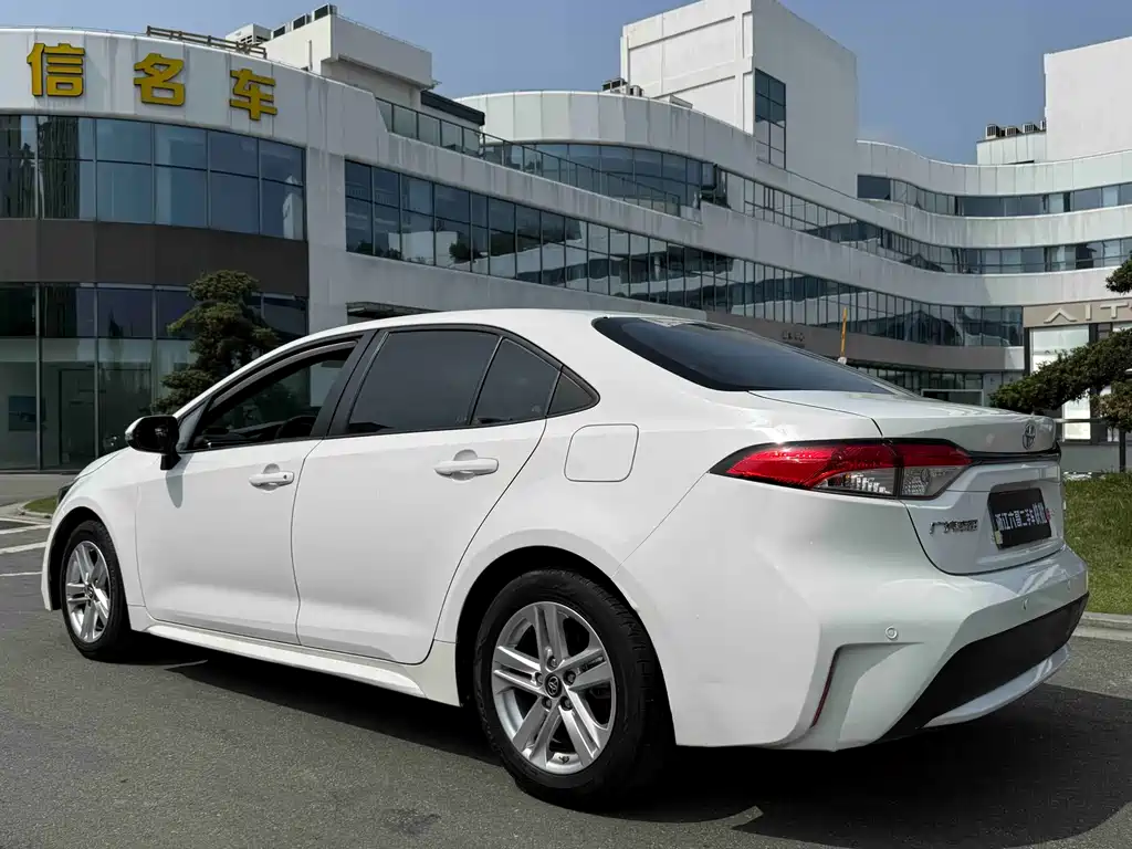 Toyota Levin — фото 14