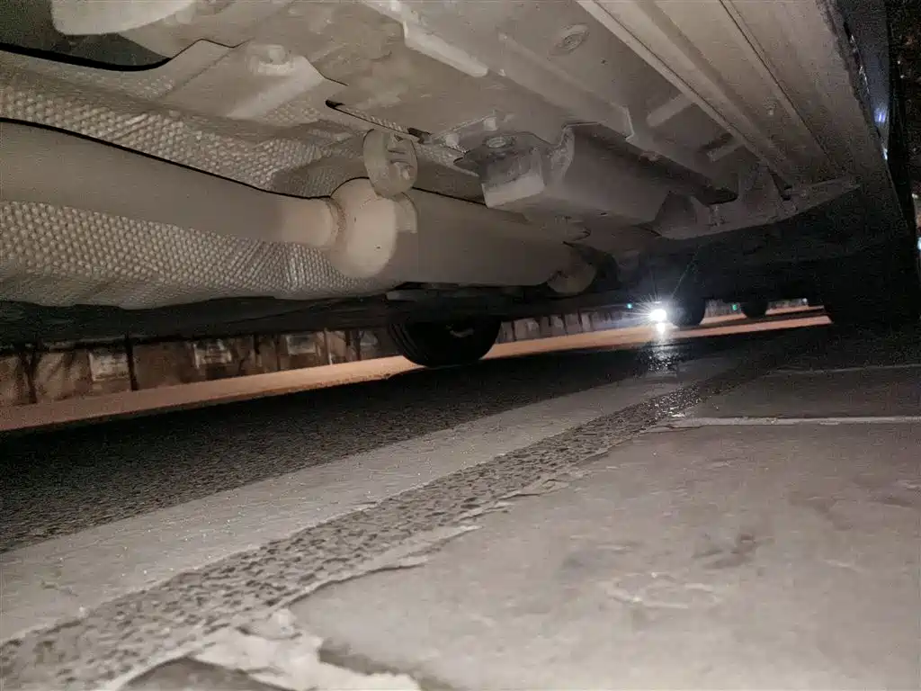 Toyota RAV4 — фото 17