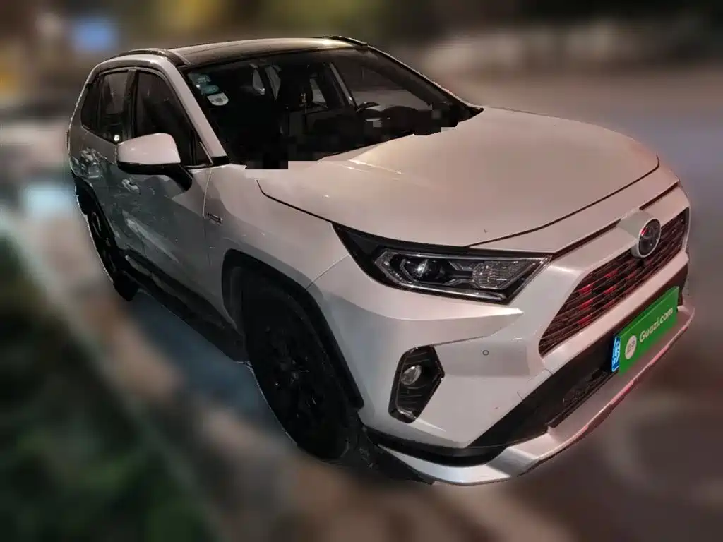 Toyota RAV4 — фото 26