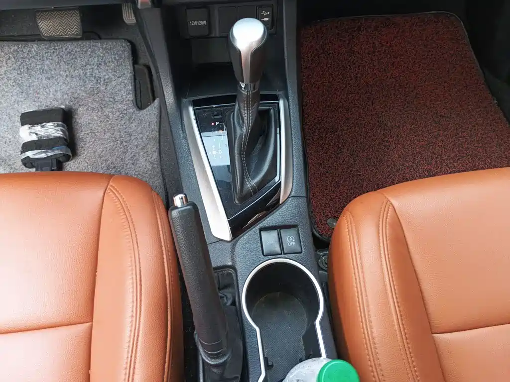 Toyota Levin — фото 10