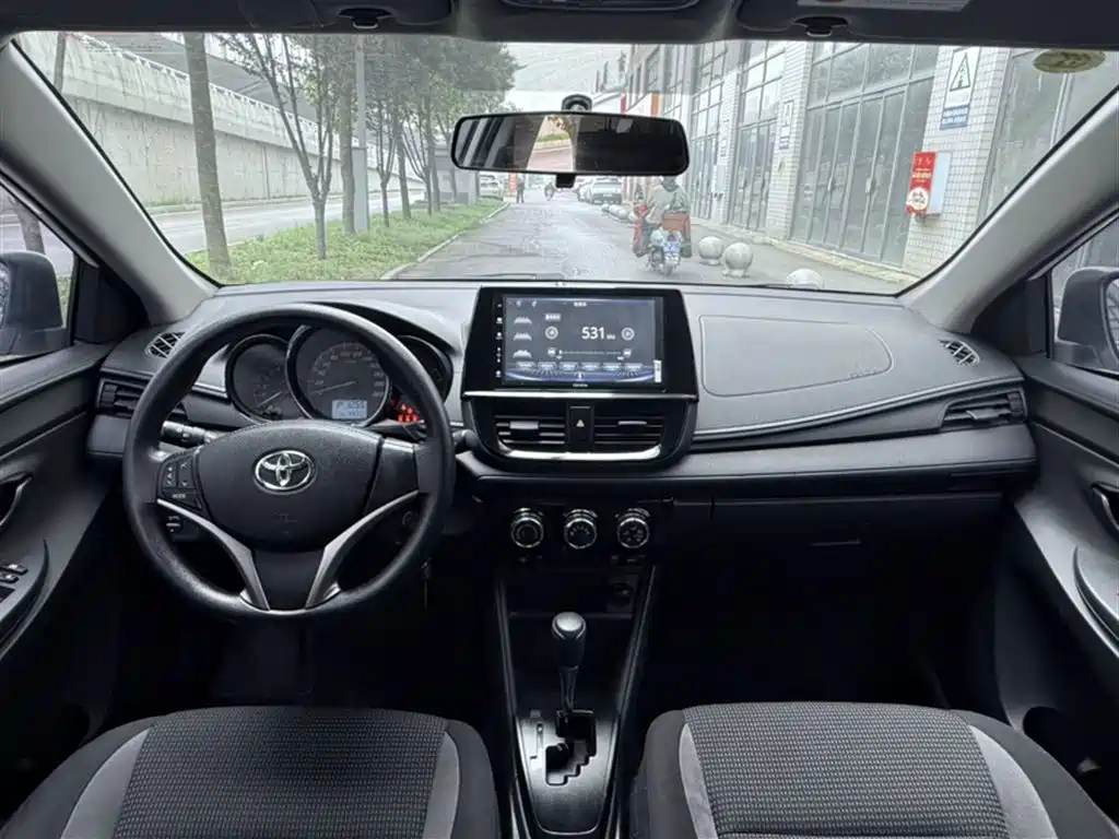 Toyota Vios FS — фото 11