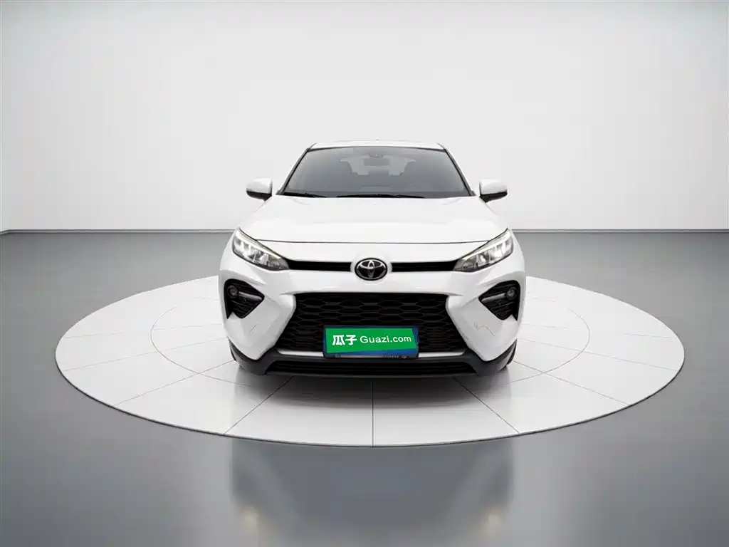 Toyota Wildlander — фото 7