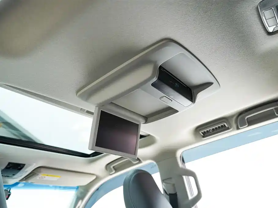 Toyota Prado — фото 17