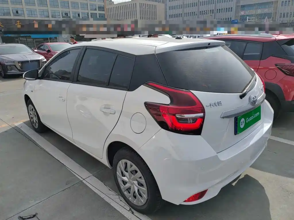 Toyota Vios FS — фото 23