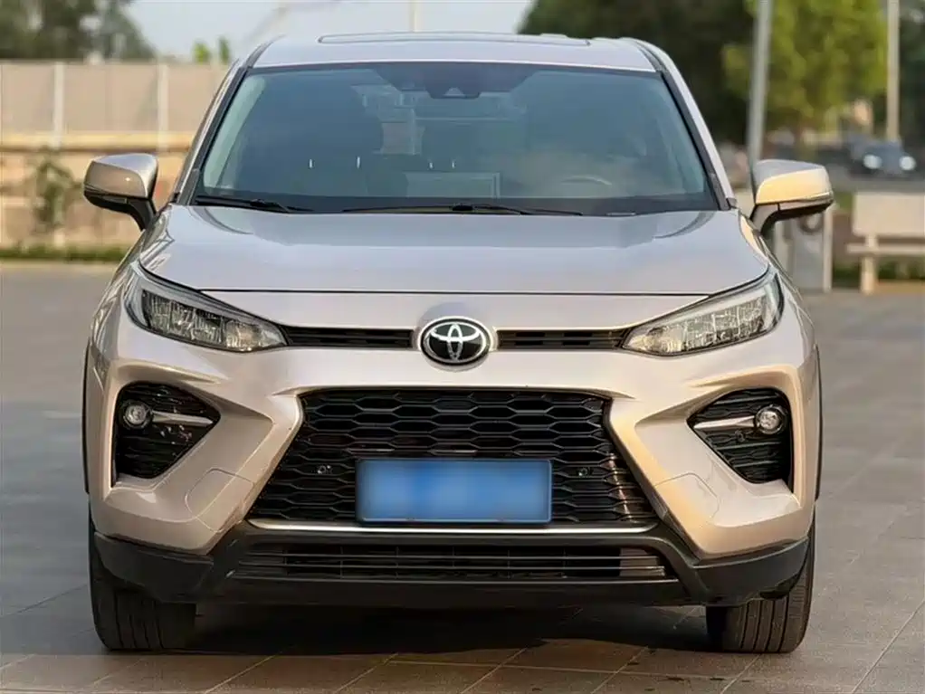 Toyota Wildlander — фото 13