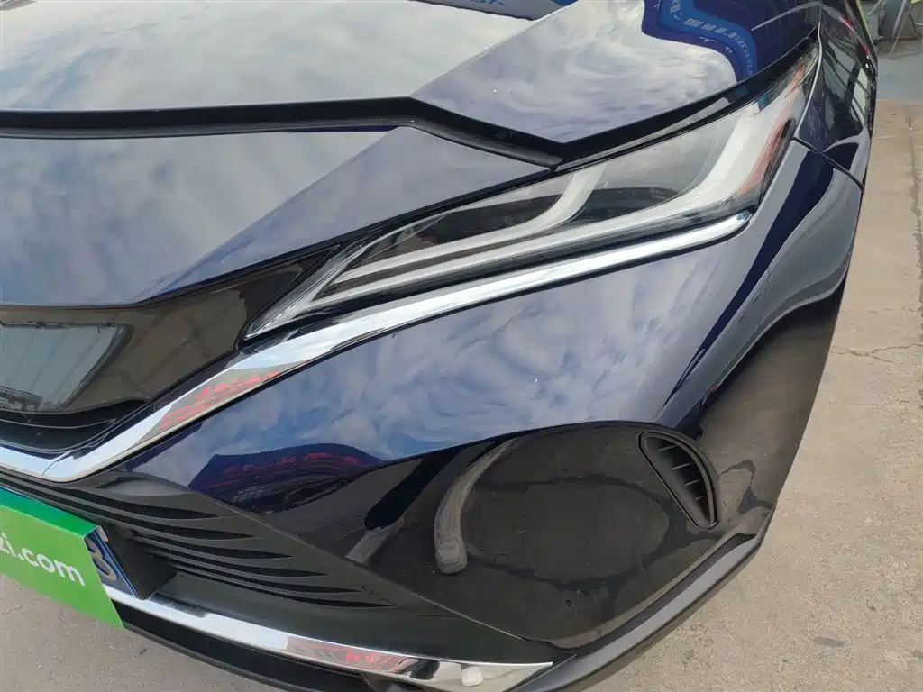 Toyota Harrier — фото 24