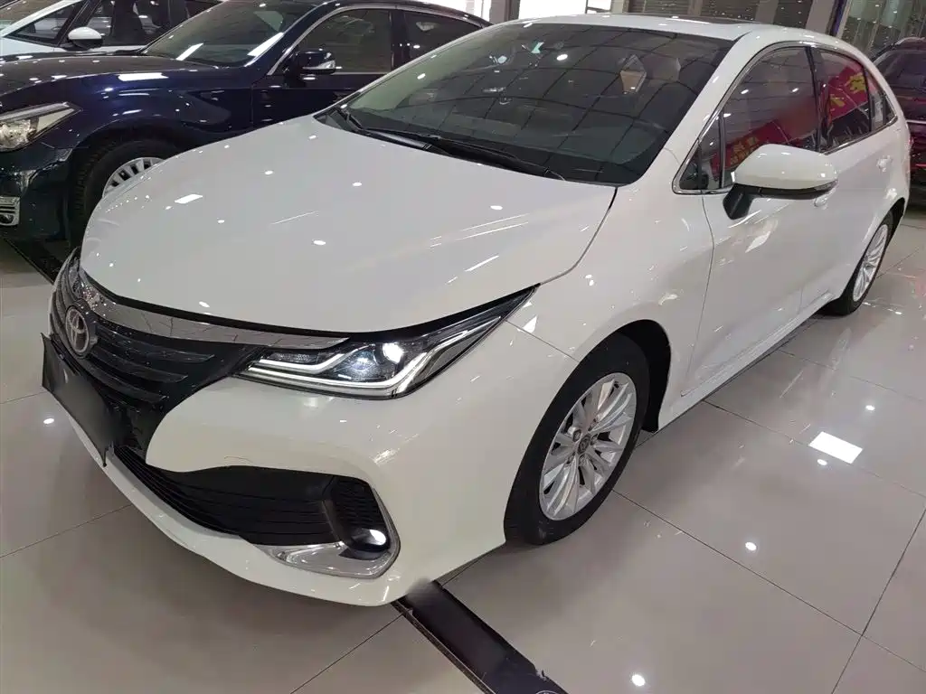 Toyota Allion — фото 2