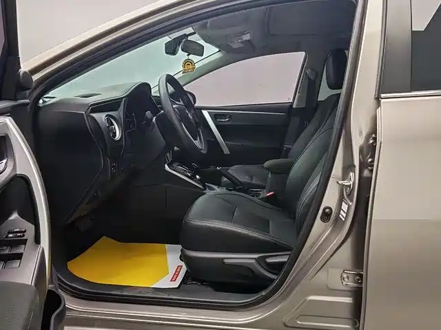 Toyota Corolla Hybrid — фото 7