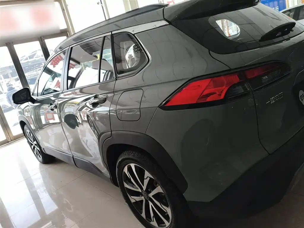 Toyota Corolla Cross — фото 20