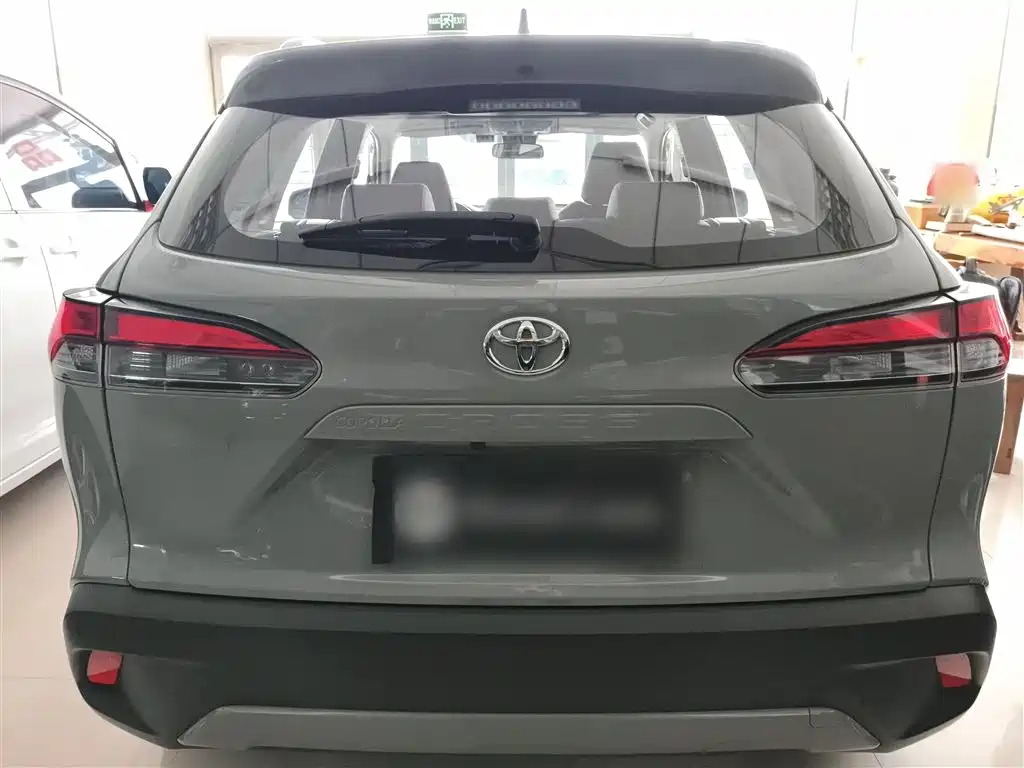 Toyota Corolla Cross — фото 21