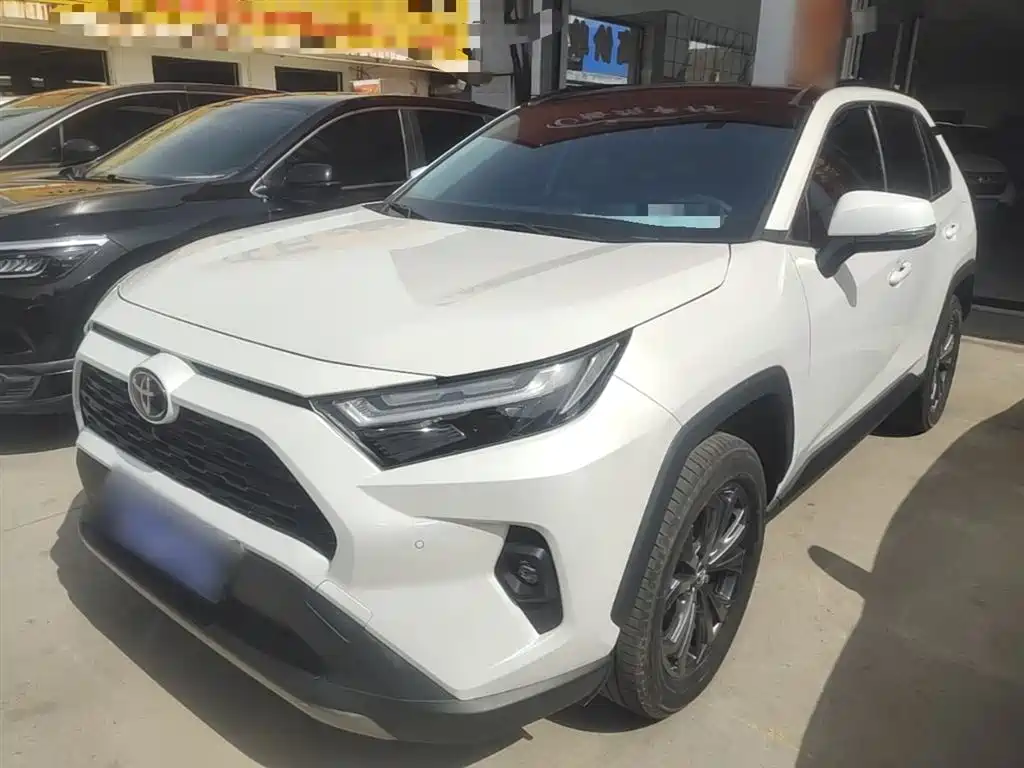 Toyota RAV4 — фото 2