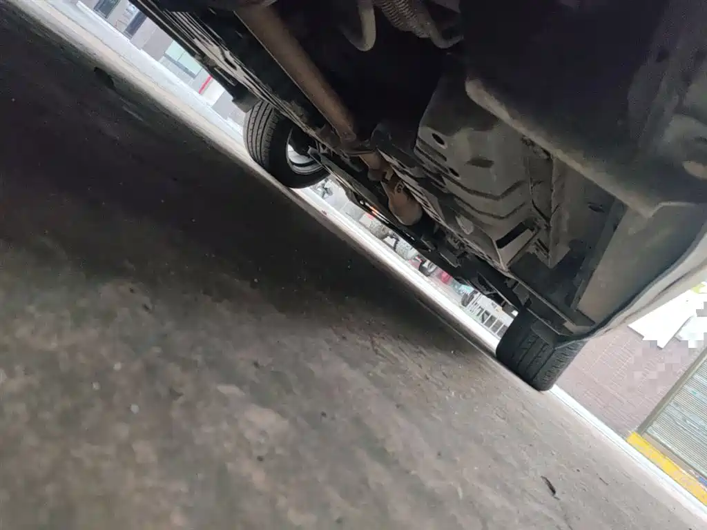 Toyota Highlander — фото 17