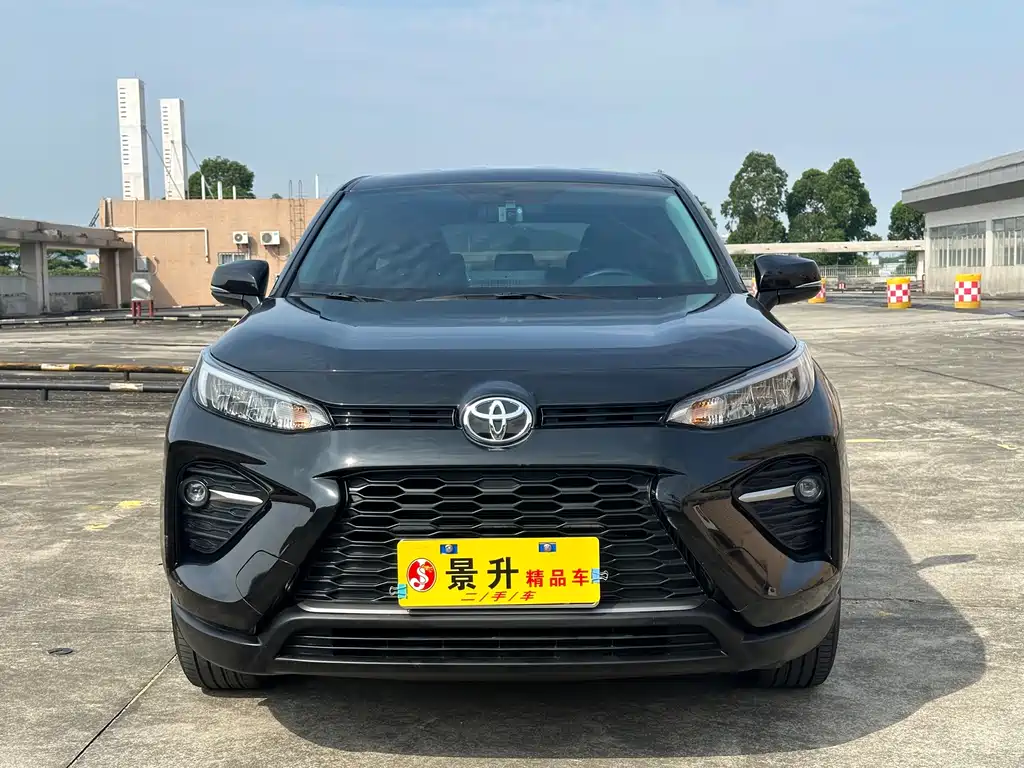 Toyota Wildlander — фото 2