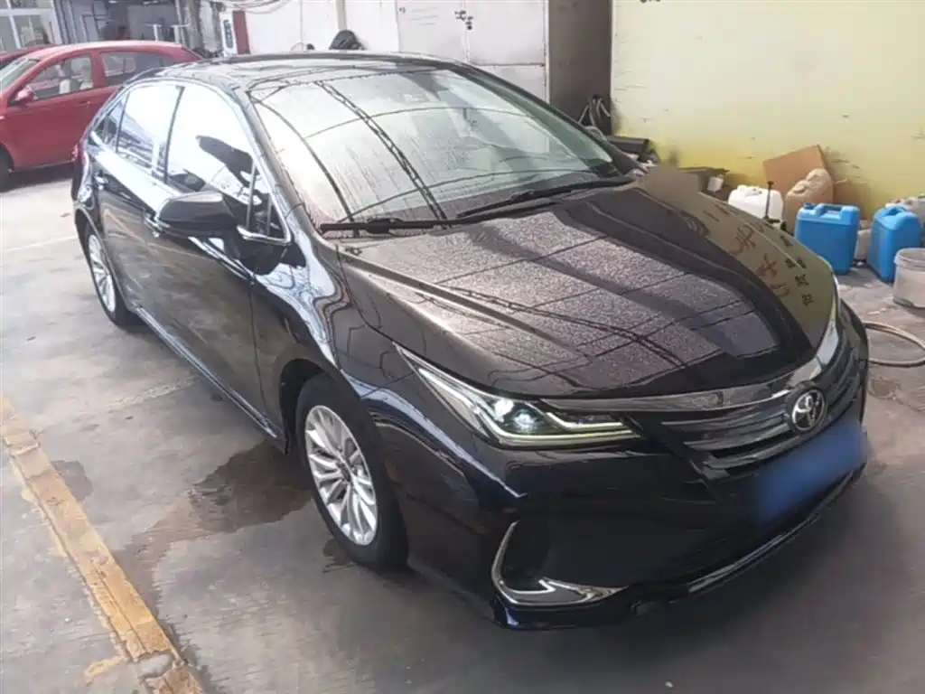 Toyota Allion — фото 4