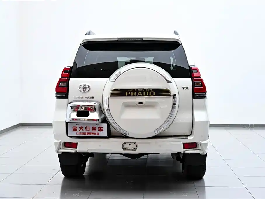 Toyota Prado — фото 8