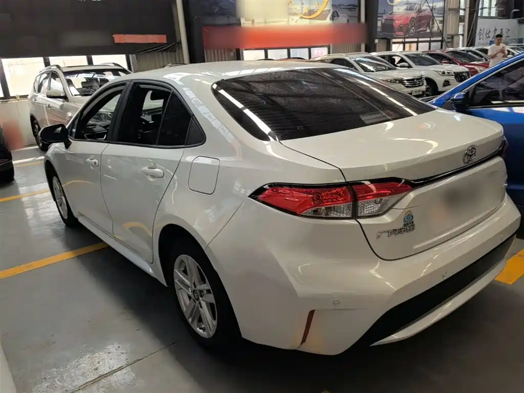 Toyota Levin — фото 5