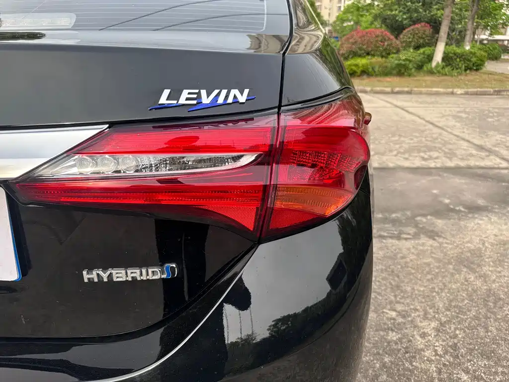 Toyota Levin — фото 5