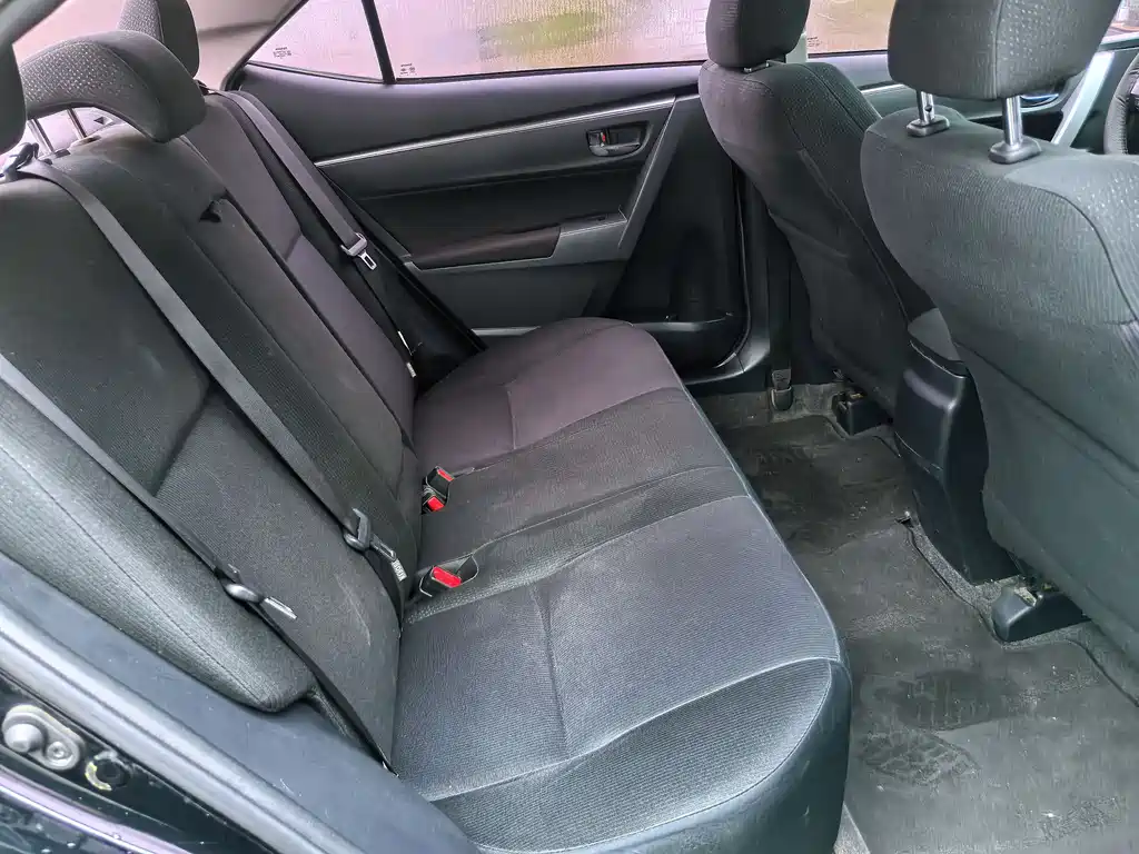 Toyota Levin — фото 11
