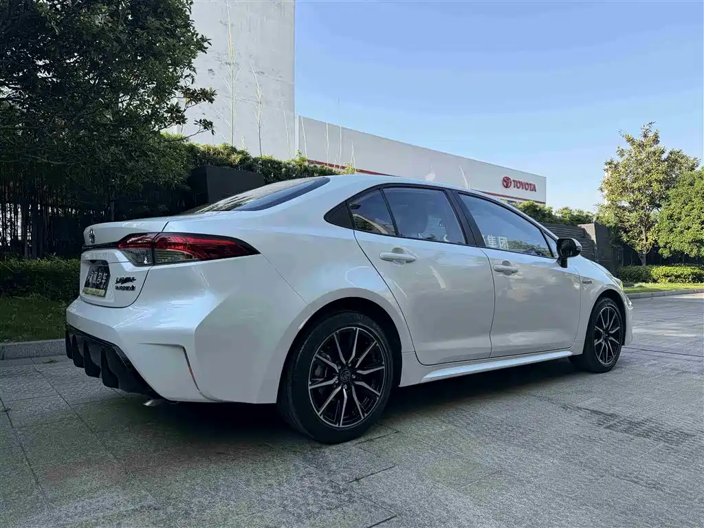Toyota Levin — фото 17