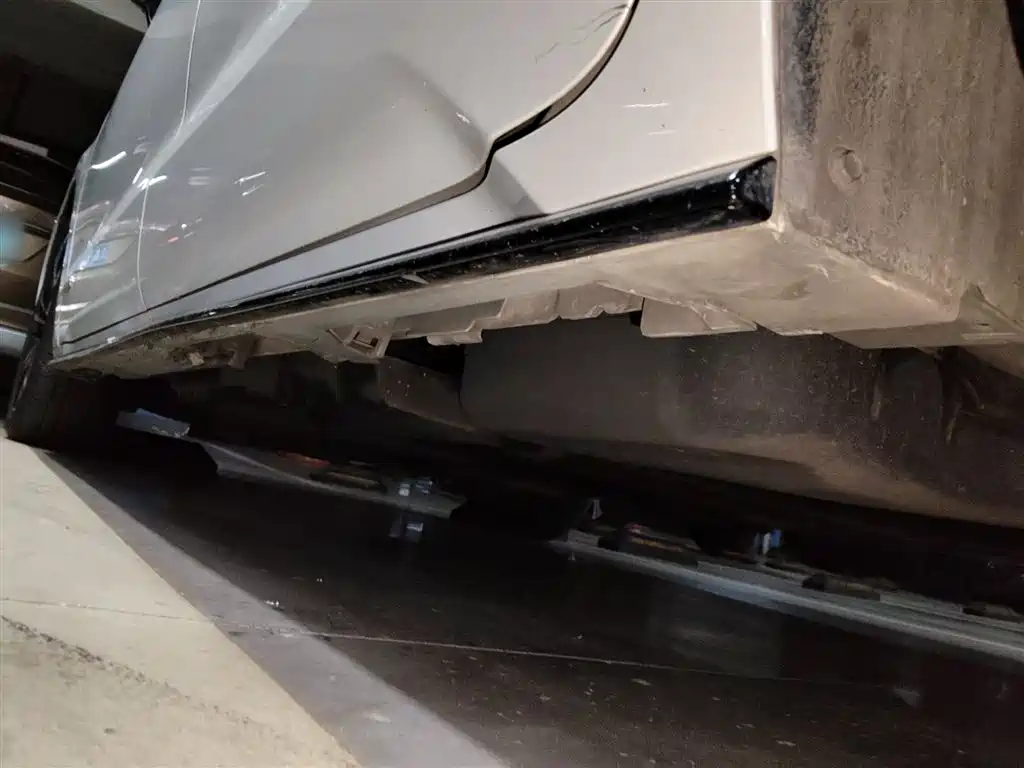 Toyota Granvia — фото 18